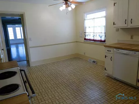 6140 Larchway, Toledo, OH 43613 photo 7