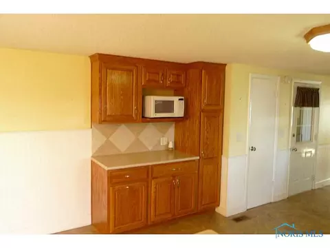 808 Tom Tim Dr, Paulding, OH 45879 photo 3