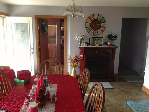 20208 Cr M, West Unity, OH 43570 photo 5