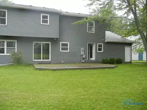 219 Illinois Dr, Bryan, OH 43506 photo 2