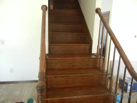 219 Illinois Dr, Bryan, OH 43506 photo 6