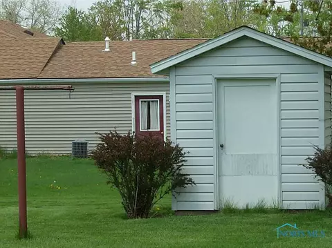 613 Third St, Hamler, OH 43524 photo 6