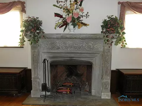 1906 Potomac Dr, Toledo, OH 43607 photo 6