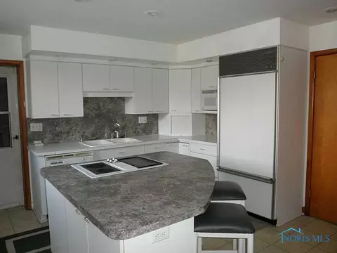 1906 Potomac Dr, Toledo, OH 43607 photo 10