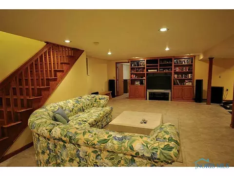 508 Thackeray, Maumee, OH 43537 photo 16