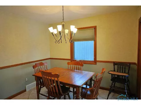 508 Thackeray, Maumee, OH 43537 photo 10