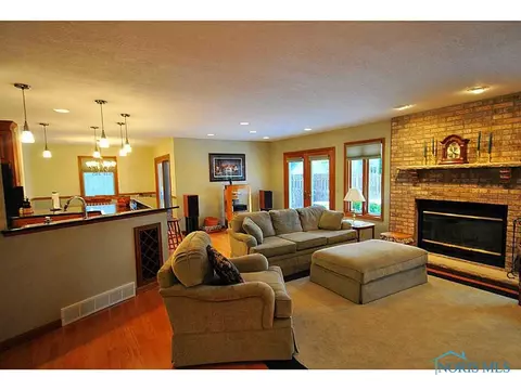 508 Thackeray, Maumee, OH 43537 photo 5