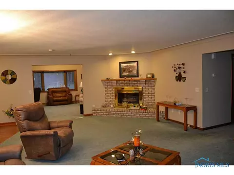 6310 E Winding Way, Swanton, OH 43558 photo 8