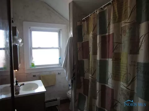 403 Main, Genoa, OH 43430 photo 12