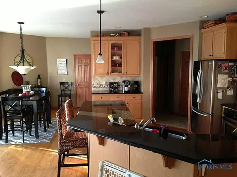 901 Greystone Dr, Bryan, OH 43506 photo 9
