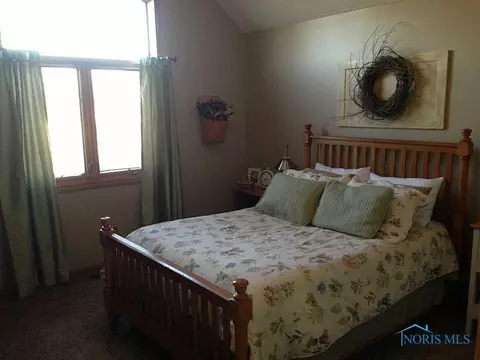 901 Greystone Dr, Bryan, OH 43506 photo 11