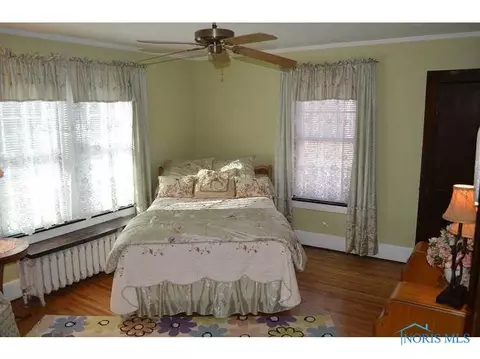 122 N Maple St, Bowling Green, OH 43402 photo 14