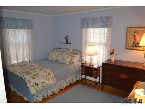 122 N Maple St, Bowling Green, OH 43402 photo 13