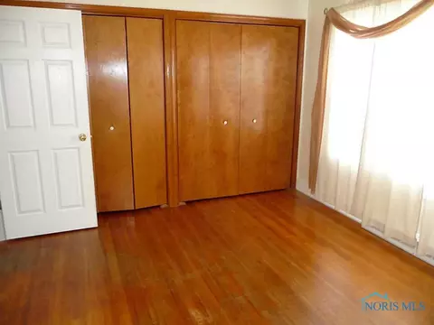 110 Cherry, Bradner, OH 43406 photo 4