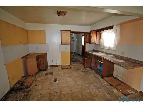 1550 Campbell St, Toledo, OH 43607 photo 5