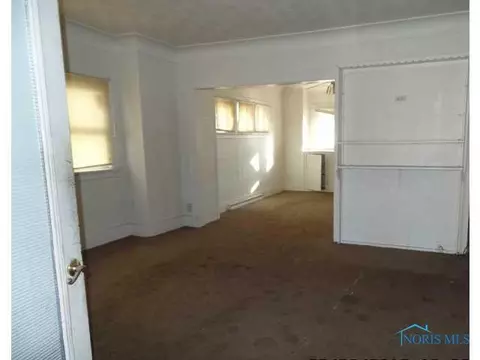1208 Parkside Blvd, Toledo, OH 43607 photo 4