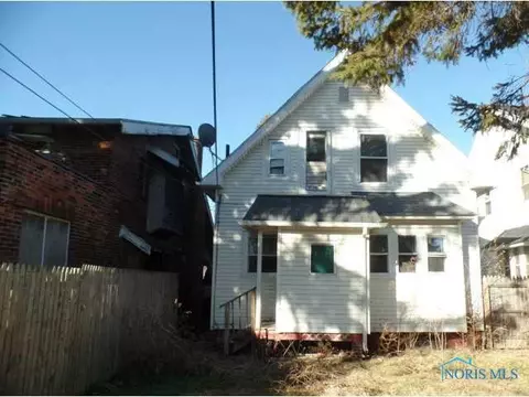 1208 Parkside Blvd, Toledo, OH 43607 photo 2