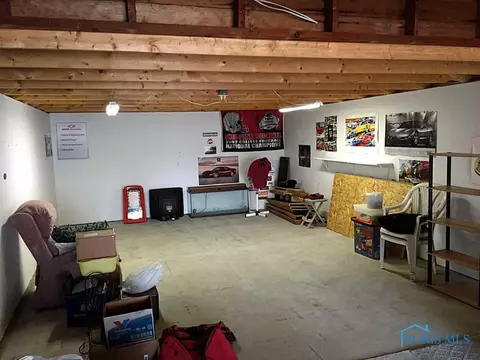 910 Clifton Blvd, Toledo, OH 43607 photo 14