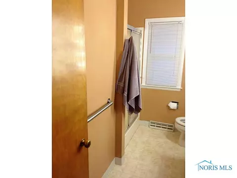 511 Sunny Dr, Bryan, OH 43506 photo 9