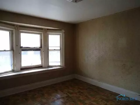 119 E Central Ave, Toledo, OH 43608 photo 9