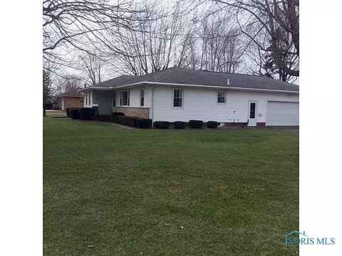 1652 Dier Rd, Curtice, OH 43412 photo 2
