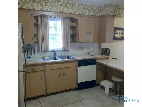1652 Dier Rd, Curtice, OH 43412 photo 8