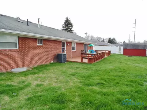 2017 Stengel St, Maumee, OH 43537 photo 18