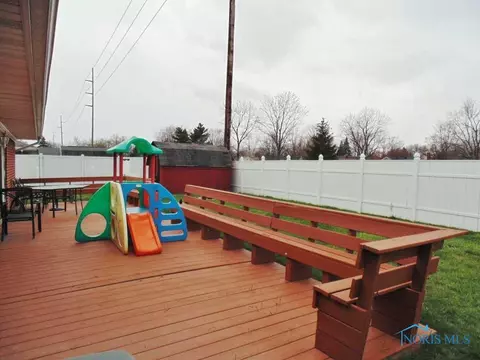 2017 Stengel St, Maumee, OH 43537 photo 19