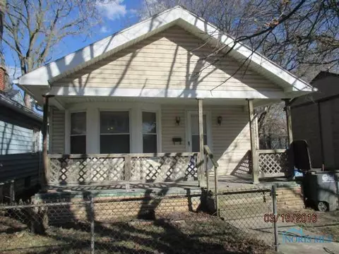 1206 Warwick Ave, Toledo, OH 43607 photo 1