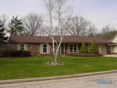 207 Scott Dr, Bryan, OH 43506 photo 1