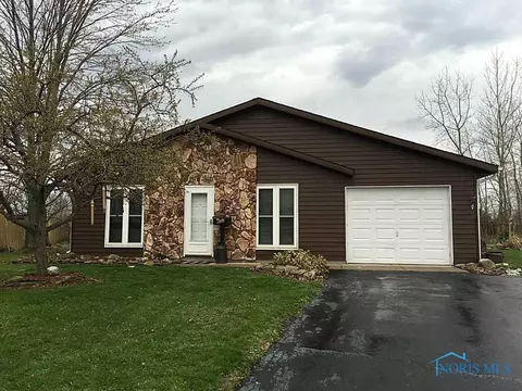 602 Olive Dr, Bryan, OH 43506 photo 1