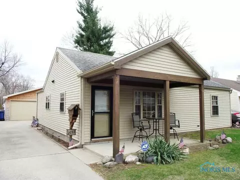 2733 Trimble Rd, Toledo, OH 43613 photo 2