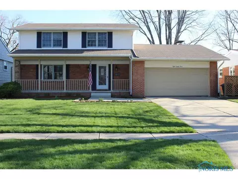883 Maple Ln, Waterville, OH 43566 photo 1