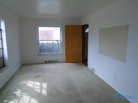 1950 Dorr, Toledo, OH 43607 photo 6