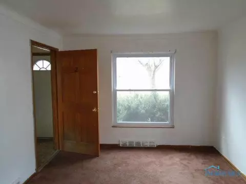 1950 Dorr, Toledo, OH 43607 photo 13