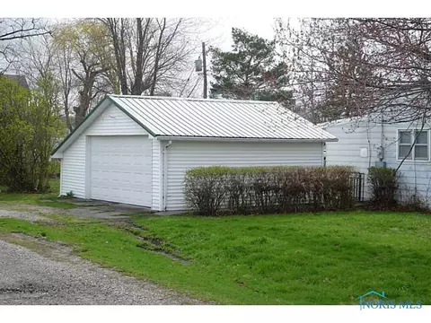 315 W Harrison St, Paulding, OH 45879 photo 10