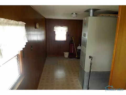 315 W Harrison St, Paulding, OH 45879 photo 9