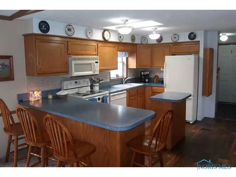 5800 County Rd H, Delta, OH 43515 photo 1