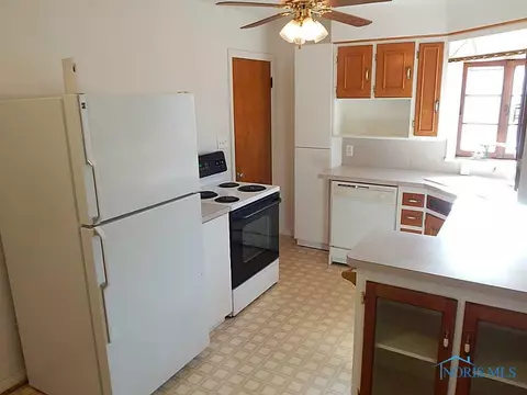 2155 Marlow Rd, Toledo, OH 43613 photo 7