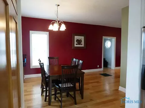 512 S Main St, Bryan, OH 43506 photo 7
