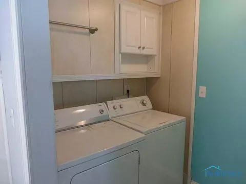 512 S Main St, Bryan, OH 43506 photo 11