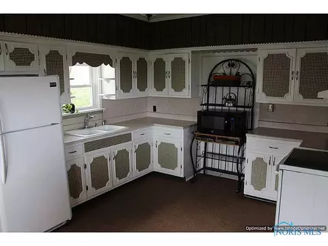 1841 Us 127, Scott, OH 45886 photo 8