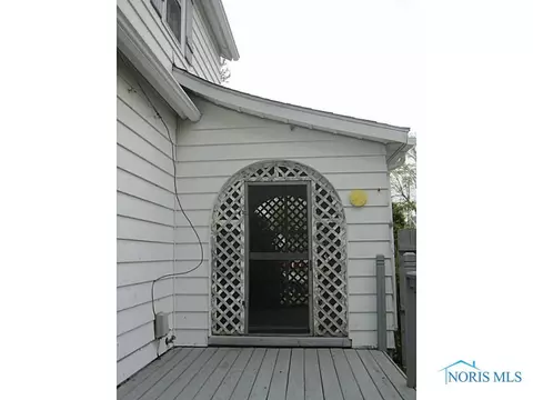 410 S Cherry St, Bryan, OH 43506 photo 2