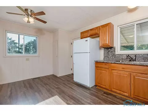 4407 Thackeray, Maumee, OH 43537 photo 1