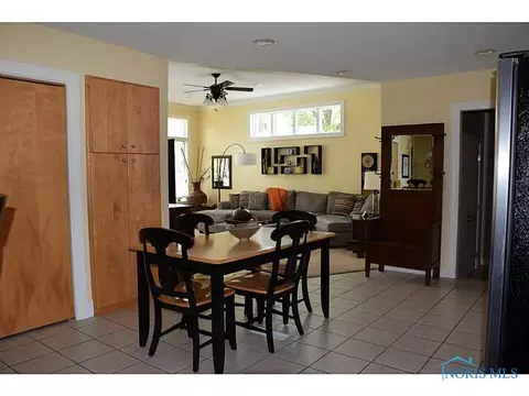 152 Blakeslee Ave, Bryan, OH 43506 photo 1