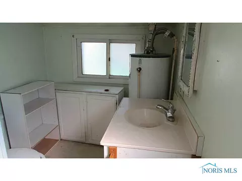 8159 Main St, Neapolis, OH 43547 photo 9