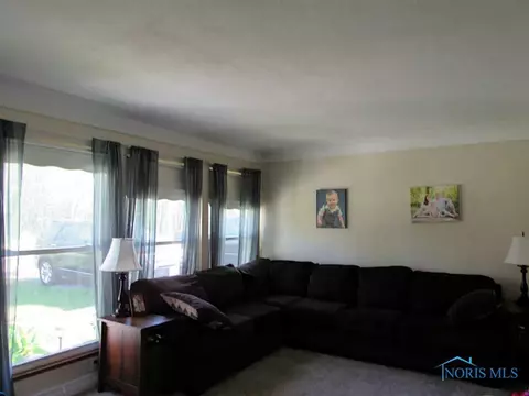 237 W Main, Delta, OH 43515 photo 9