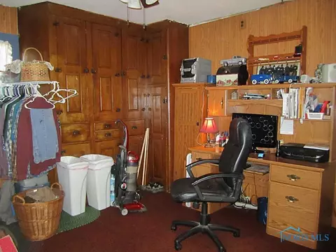 207 E Main St, Fayette, OH 43521 photo 10