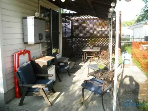 2631 Claredale Rd, Toledo, OH 43613 photo 4