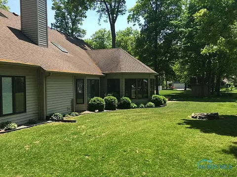227 Illinois Dr, Bryan, OH 43506 photo 3